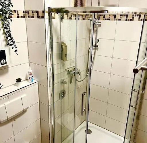 Zuhause Im Ruhrgebiet 2 Mit Balkon * Oberhausen (North Rhine-Westphalia)